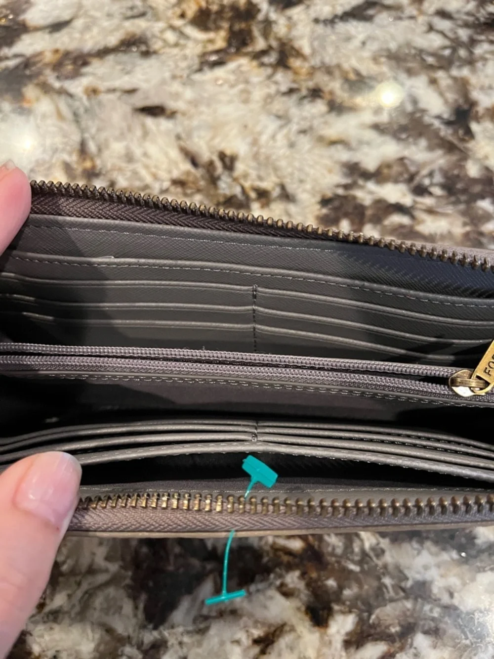 Fossil Women's Gray Pebble Leather Zip Wallet